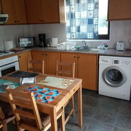 The Pool House Tatil Evi